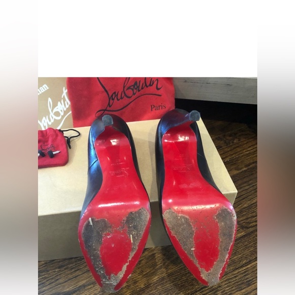 Authentic Christian Louboutin Platform Pumps 37 - Picture 16 of 16